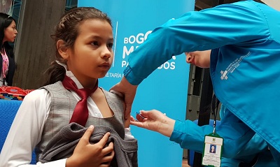 El 27 de abril habrá vacunación masiva y gratuita para toda la familia en cuatro parques de Bogotá