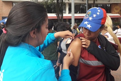 Secretaría de Salud administró 1.853 dosis de vacunas a 740 ciudadanos venezolanos en jornada especial