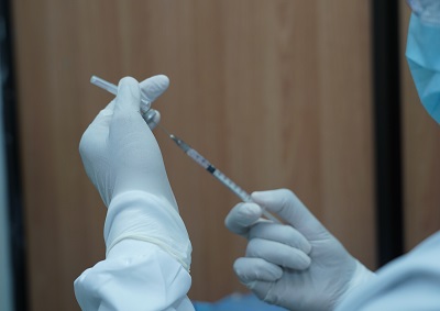 12.563 dosis aplicadas en inicio de plan de vacunación contra Covid-19
