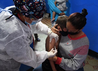 Exitosa jornada de vacunación regular en Bogotá